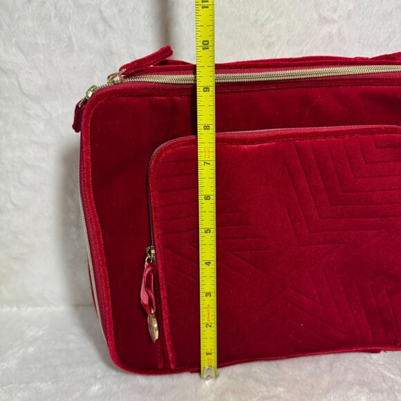 Red Velvet Estee Lauder Travel Train Bag Case Cosmetic Makeup 2023 - Picture 7 of 9